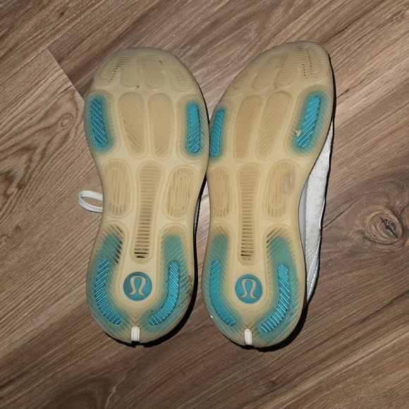 lululemon athletica White Strongfeel Training Sneakers - Picture 4 of 5